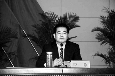 濮陽(yáng)市委常委、市委政法委書記李剛