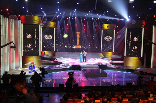 1月18日晚，2012年河南十大三農新聞人物在河南電視臺演播廳揭曉。