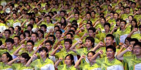 青奧會(huì)志愿者誓師大會(huì) 青奧會(huì)志愿者誓師大會(huì)