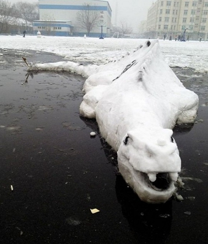 創(chuàng)意十足！日系列卡通雪人走紅
