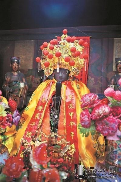 福建多地現肉身佛像 肉身菩薩百年不腐 福建多地現肉身佛像 肉身菩薩百年不腐