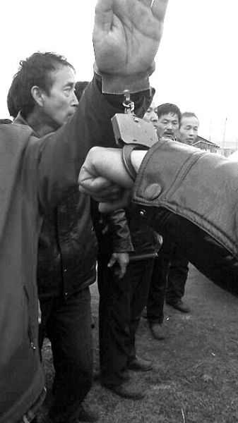 西峽49位農(nóng)民組團(tuán)“出國(guó)掙大錢” 遭騙夢(mèng)碎俄羅斯