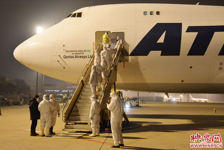 千只澳大利亞種羊“打飛的”落戶河南 創(chuàng)國(guó)內(nèi)多個(gè)第一 千只澳大利亞種羊“打飛的”落戶河南 創(chuàng)國(guó)內(nèi)多個(gè)第一