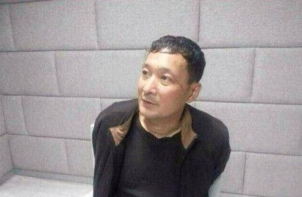 圖為在逃犯罪嫌疑人王慶新。