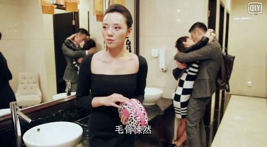 近些年有一種偽現(xiàn)實(shí)劇，它們會(huì)起一個(gè)沾邊社會(huì)熱點(diǎn)的名字，擺出一副關(guān)切大時(shí)代的宏大姿勢(shì)。當(dāng)然了，你無法和它們較真，因?yàn)樗麄兊膭∽鞣绞綕M是俗套，價(jià)值觀也歪到?jīng)]譜。