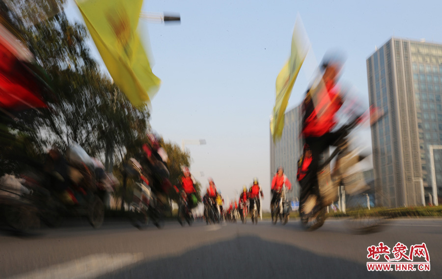 獻(xiàn)愛(ài)心、騎行天下，映象網(wǎng)騎行車友樂(lè)翻天