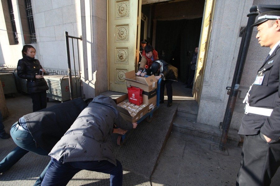 長春男子欲存5萬元硬幣 遭多家銀行拒收 長春男子欲存5萬元硬幣 遭多家銀行拒收