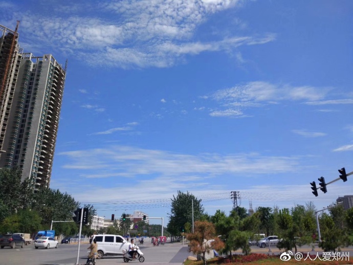 又被鄭州的藍(lán)天刷屏！隨便一拍就是手機(jī)壁紙