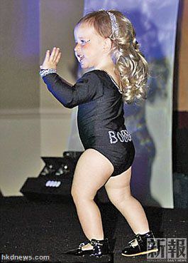 博伊登每當(dāng)音樂(lè)響起，便會(huì)手舞足蹈。