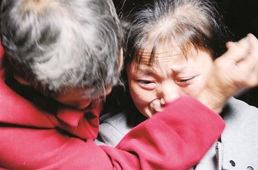 16歲少女被拐賣嫁40歲男子 20年后回家 16歲少女被拐賣嫁40歲男子 20年后回家