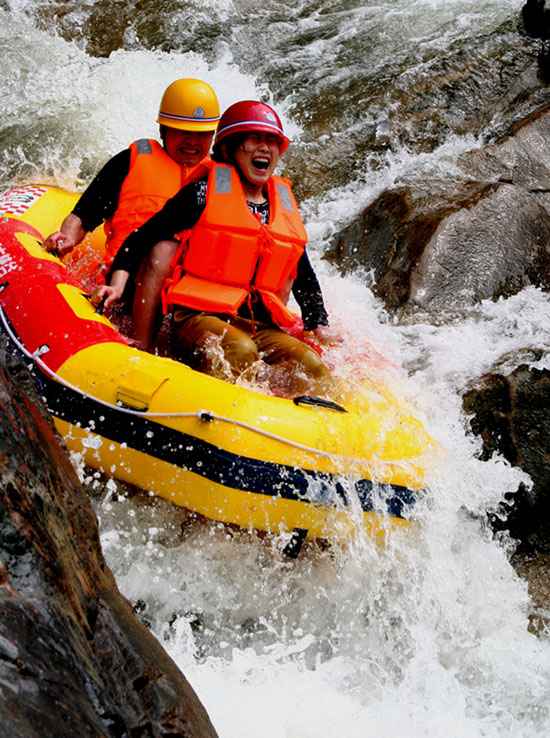 豫西大峽谷對(duì)全國中、高考學(xué)子0元門票開放(圖)