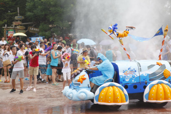 大連發(fā)現(xiàn)王國(guó)開啟“戲水狂歡”模式