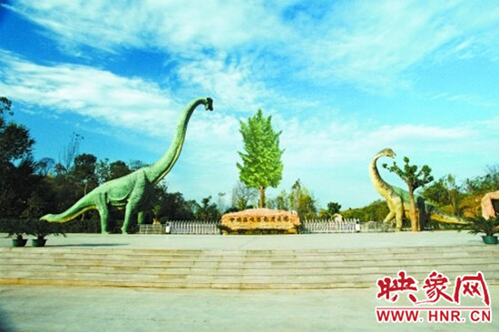 美不勝收 爬山、游園、賞奇觀（組圖）