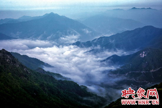 美不勝收 爬山、游園、賞奇觀（組圖）