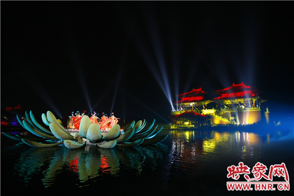 中國(guó)旅游日 《大宋·東京夢(mèng)華》半價(jià)惠民