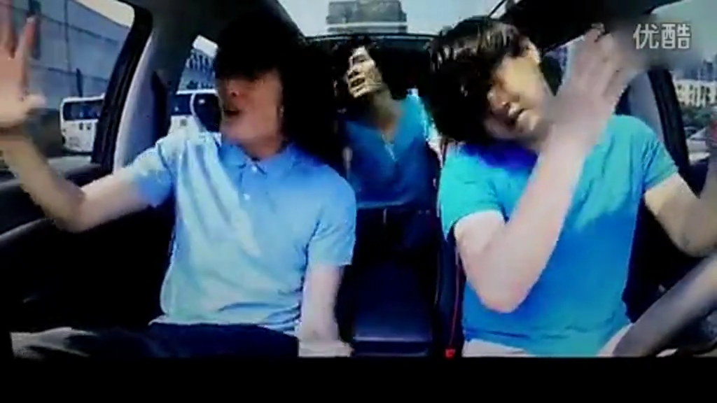 中國版蛇精病車內cosplay 呈現(xiàn)各種經(jīng)典