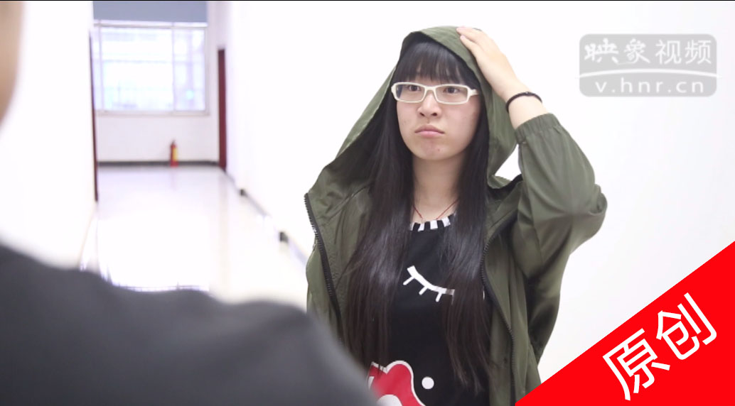 映象視頻原創(chuàng)短?。阂环昼娍炊?015高考入場新規(guī)