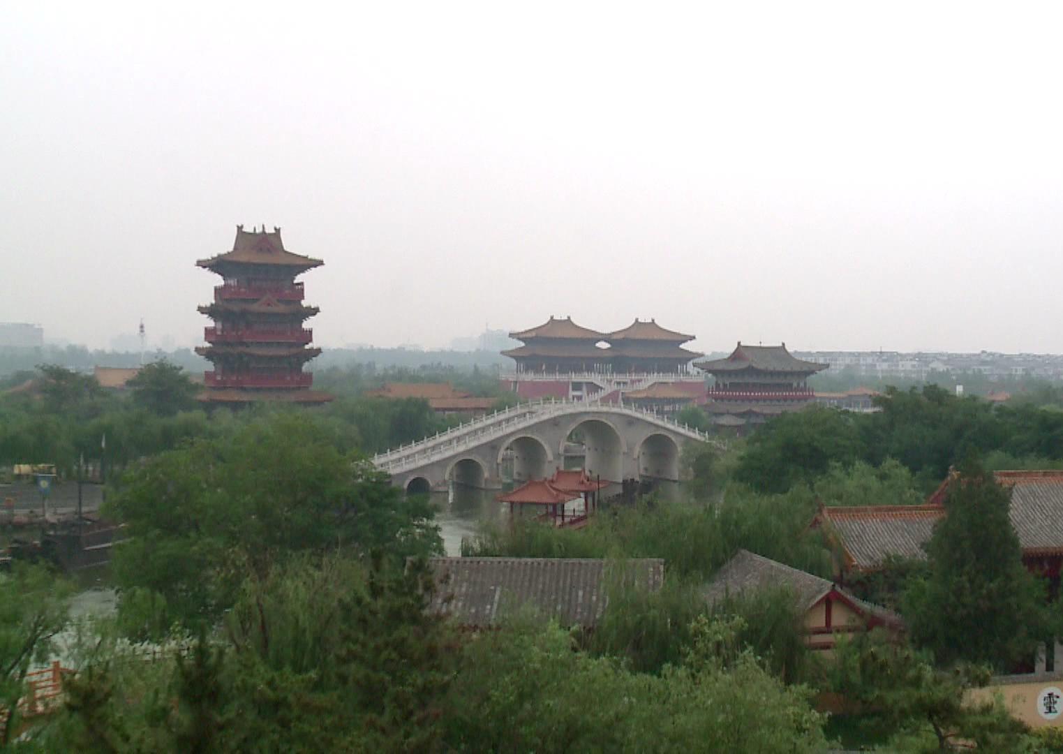 舒婷、鄭愁予等詩(shī)人齊聚開封話端午