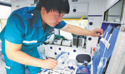 每個(gè)比賽，醫(yī)護(hù)人員都會(huì)提前出現(xiàn)