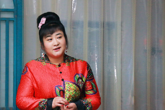 主持人香香在電視劇《嘿，真不是鬧著玩的》飾演大白鵝