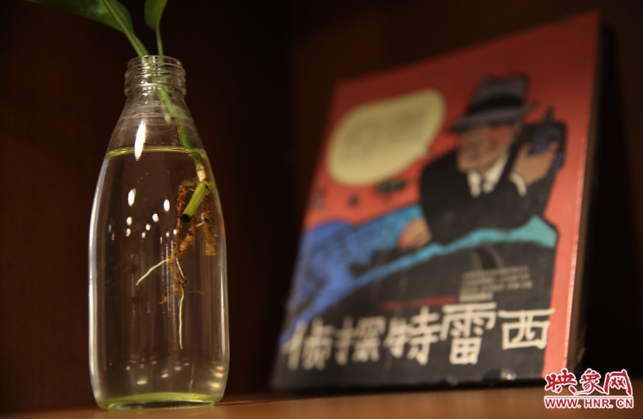 書店內(nèi)的裝飾。